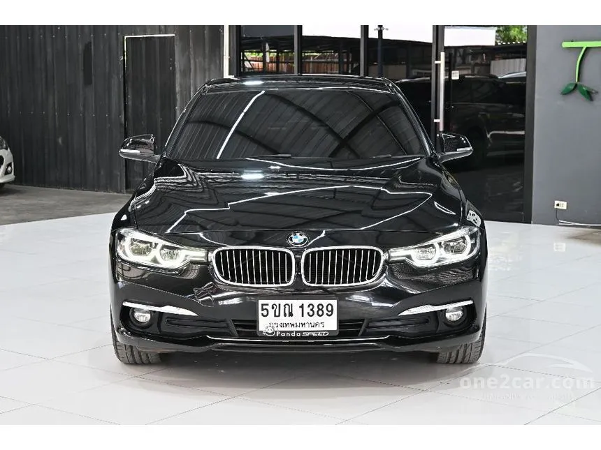 2018 BMW 320d Luxury Sedan