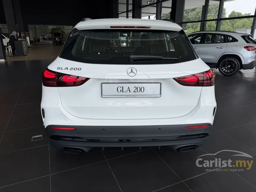 2026 Mercedes-Benz GLA200 Nightfall Edition SUV