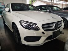 2016 Mercedes-Benz C200 2.0 AMG Sedan
