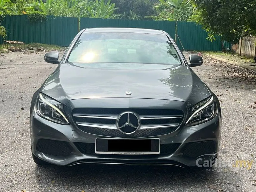 2017 Mercedes-Benz C180 AMG Sports Package Sedan