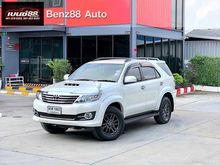 2015 Toyota Fortuner 3.0 (ปี 12-15) V SUV AT