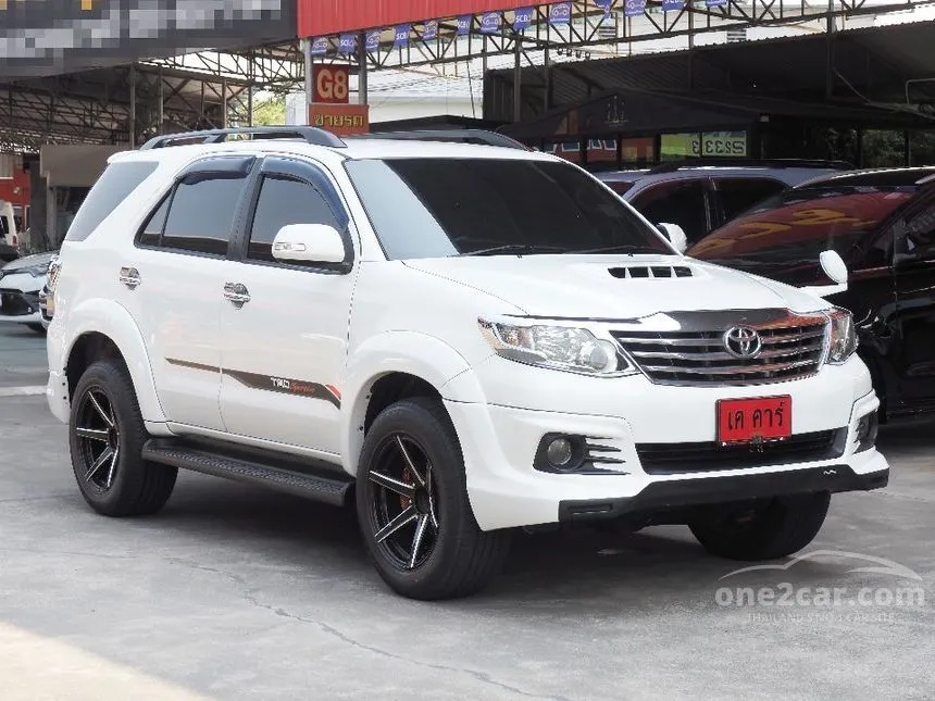 2015 Toyota FORTUNER V SUV