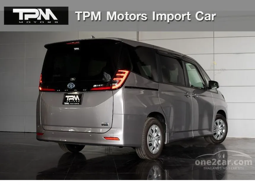 2026 Toyota NOAH Hybrid X Wagon