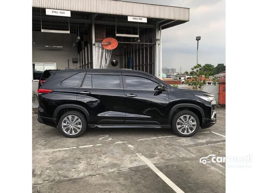 2024 Toyota Kijang Innova Zenix V HV Wagon