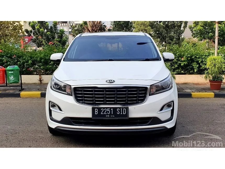 Jual Mobil KIA Grand Sedona 2018 3.3 di DKI Jakarta Automatic MPV Putih Rp 385.000.000