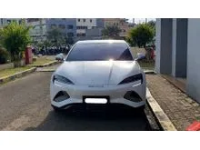 2024 BYD Seal 0.0 Performance AWD Sedan putih km 5 ribuan