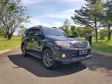 2014 Toyota Fortuner 2.5 G TRD SUV