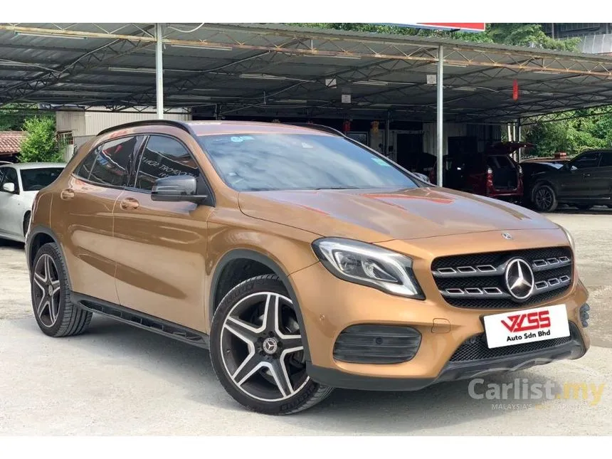 2018 Mercedes-Benz GLA250 4MATIC AMG Line SUV