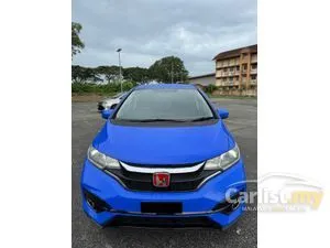 2015 Honda Jazz 1.5 V Hatchback