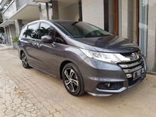 Honda Odyssey 2.4 Prestige 2.4 MPV th 2014 Warna Abu2 Metalik