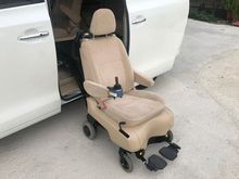 Toyota Alphard 3.5 V6 (A) WELCAB SIDE LIFT-UP SEAT 7SEATER 2 PWR DOR