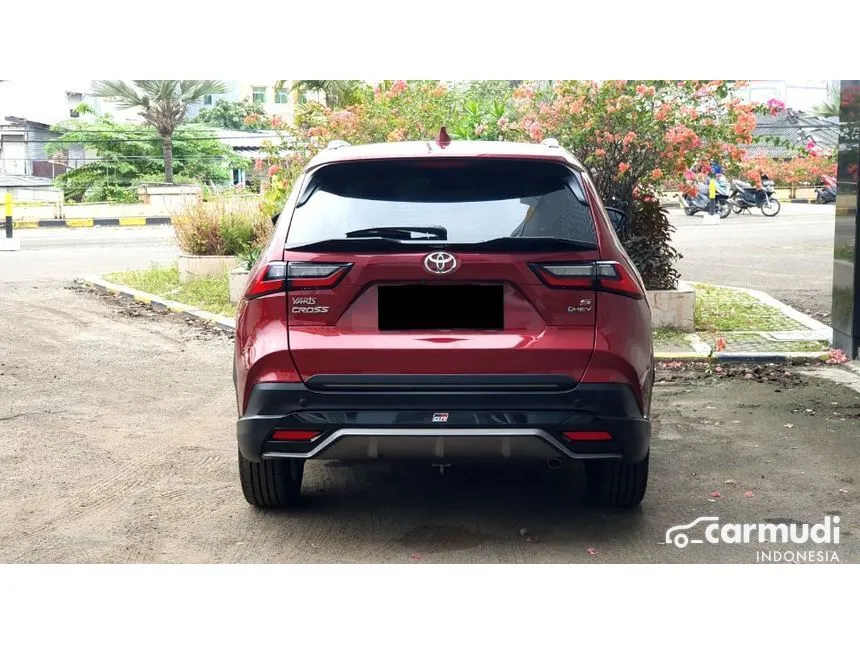2023 Toyota Yaris Cross S HV with GR Parts Aero Pkg SUV