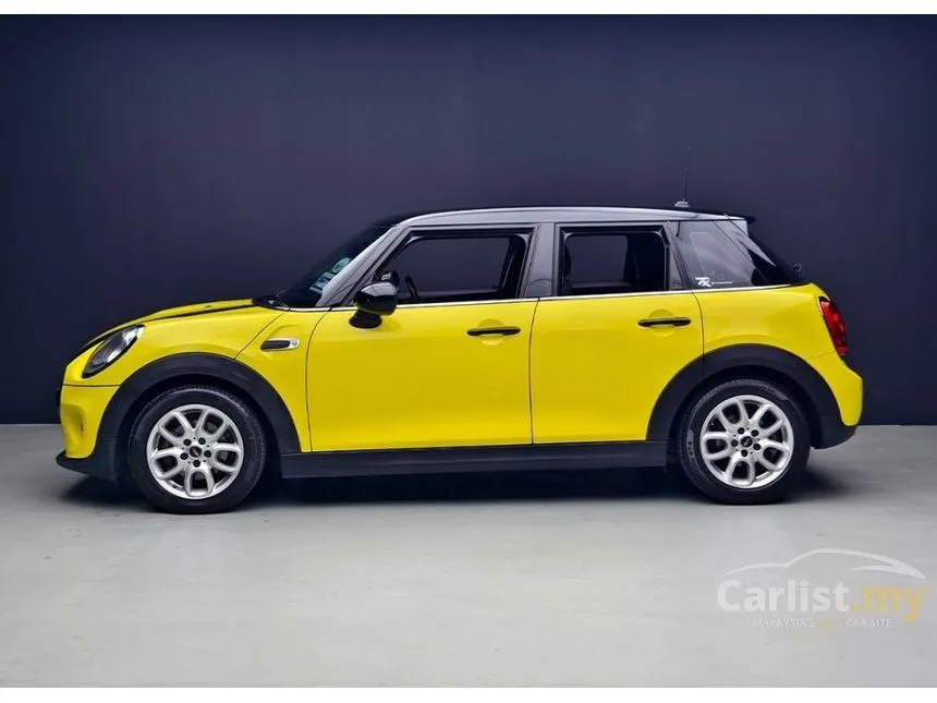 2016 MINI Cooper 5 Door Hatchback