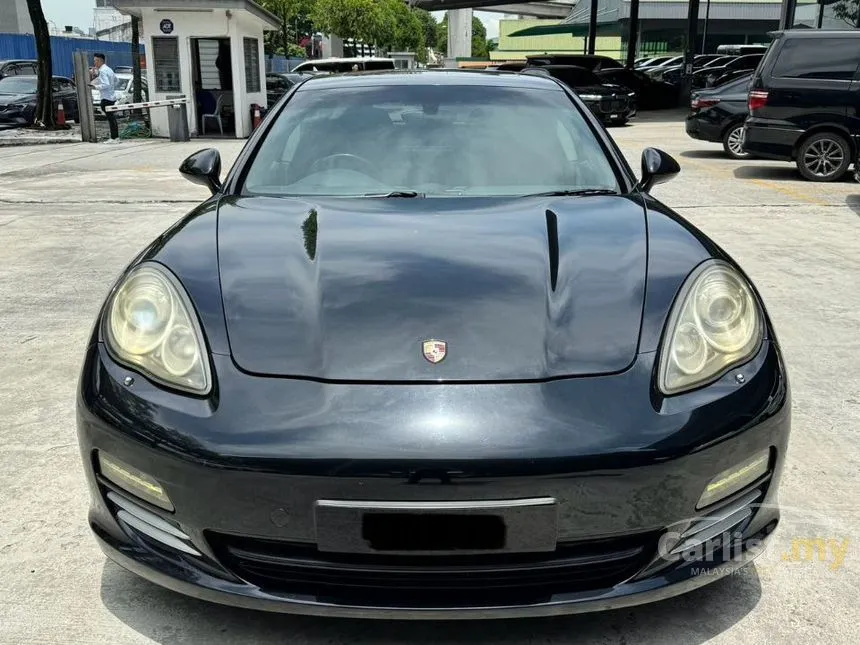 2010 Porsche Panamera 4S Hatchback