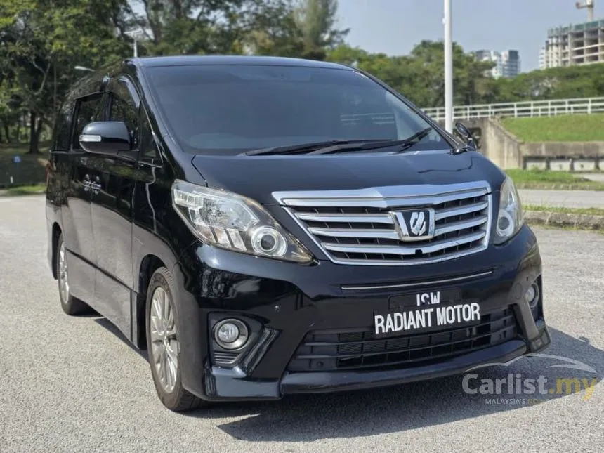 2013 Toyota Alphard 240G MPV