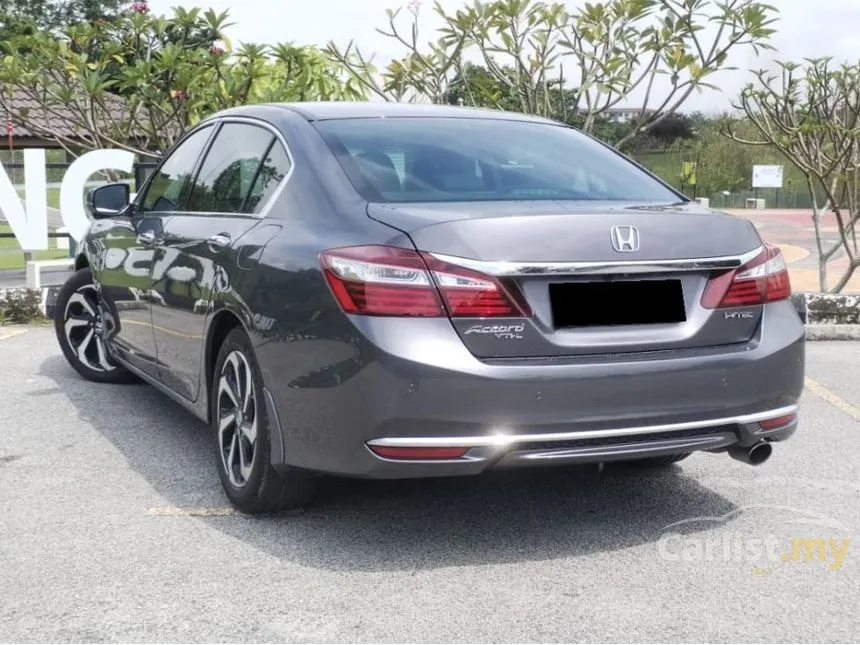 2017 Honda Accord VTi-L Sedan