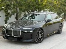 2023 BMW 750e 3.0 xDrive M Sport Pure Excellence Sedan