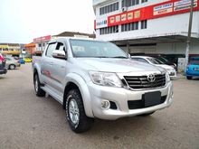 2012 Toyota Hilux 2.5 G Pickup Truck