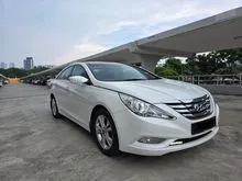 2012 Hyundai Sonata 2.0 High Spec Sedan got Sunn Roof one owner super low mileage