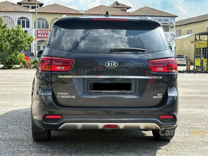 2020 Kia Grand Carnival SX CRDi MPV
