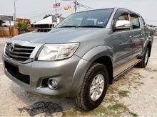 2014 Toyota Hilux 2.5(A)G VNT TURBO TRD Sportivo 4X4 Pickup Truck