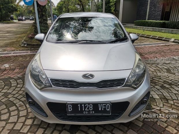 Rio Kia Murah 143 Mobil Dijual Di Yogyakarta Mobil123