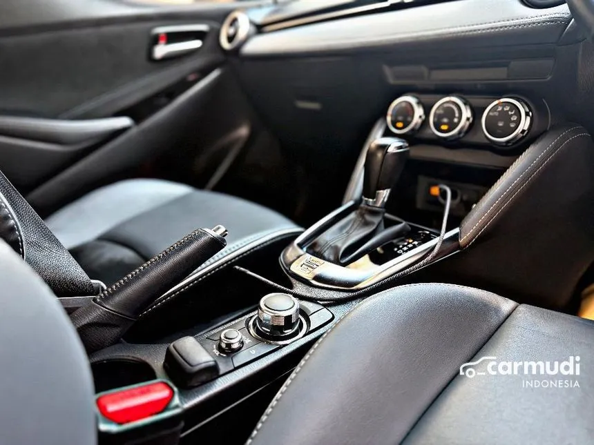 2022 Mazda 2 Sedan