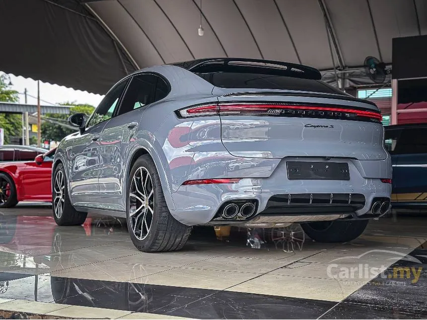 2023 Porsche Cayenne Turbo SUV