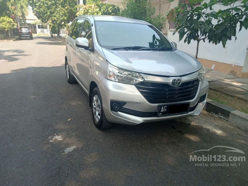 Jual Mobil Toyota Avanza 2017 E 1.3 di Jawa Timur Manual 