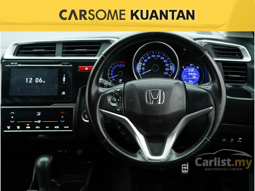 2016 Honda Jazz V Hatchback