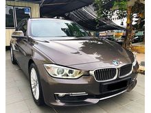 (Actual years 2014)(Under warranty)(Full service record)(1 careful owner)(MAx loan)(Tip top condition)(