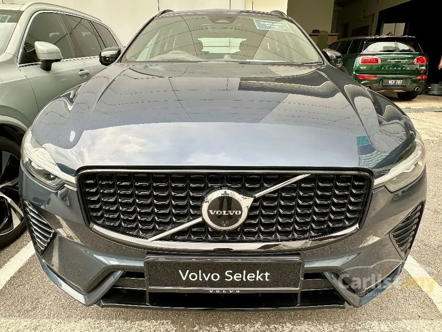 2025 Volvo XC60 Recharge T8 Ultimate PHEV SUV