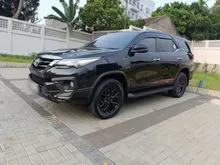 2020 Toyota Fortuner 2.4 VRZ TRD 4X2 SUV