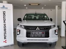 2020 Mitsubishi Triton 2.4 VGT Pickup Truck