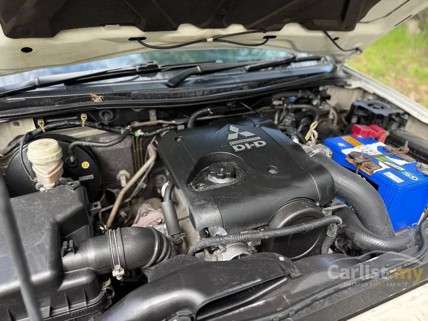 2014 Mitsubishi Triton VGT GS Dual Cab 4X4 Pickup