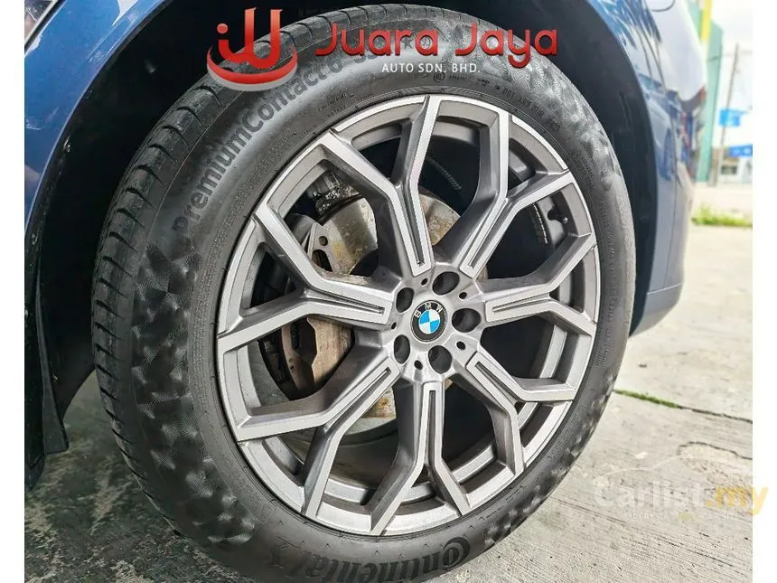 2022 BMW X7 xDrive40i Pure Excellence SUV