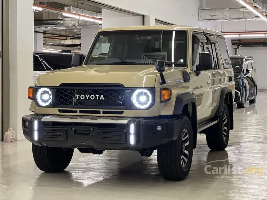 2024 Toyota Land Cruiser 70 Series Ax SUV