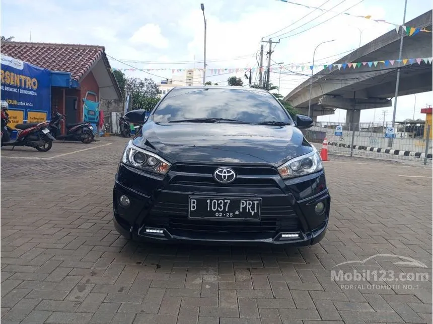 Jual Mobil Toyota Yaris 2015 TRD Sportivo 1.5 di Jawa Barat Automatic Hatchback Hitam Rp 165.000.000