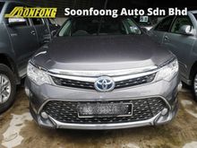 2015 Toyota Camry 2.5 Hybrid Sedan -- BEST DEAL --