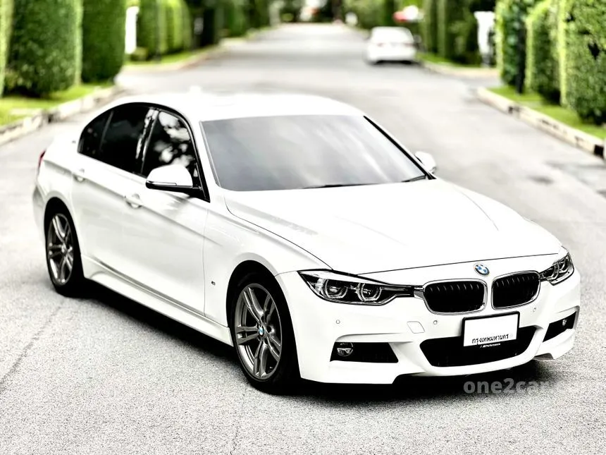 2018 BMW 330e M Sport Sedan