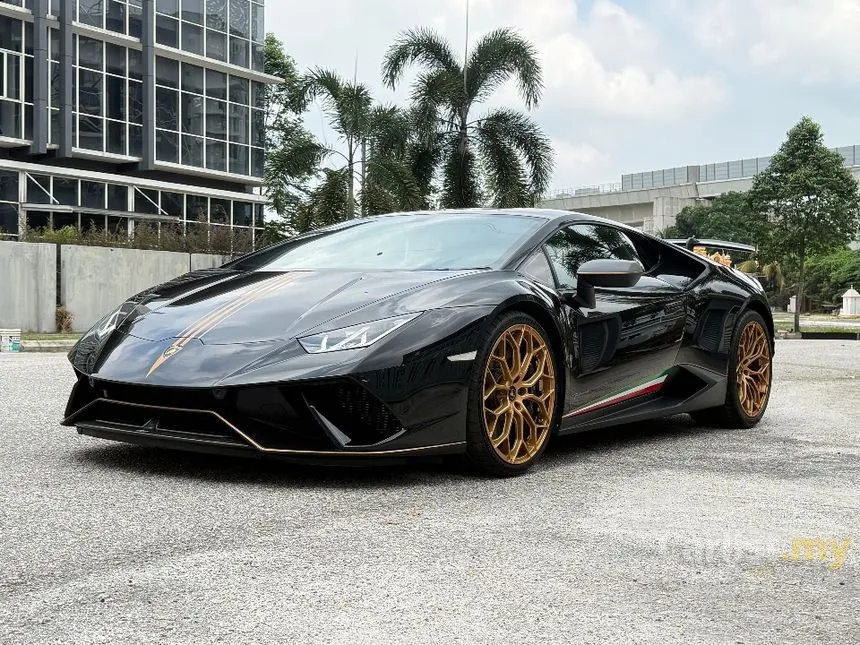 2018 Lamborghini Huracan Performante Coupe
