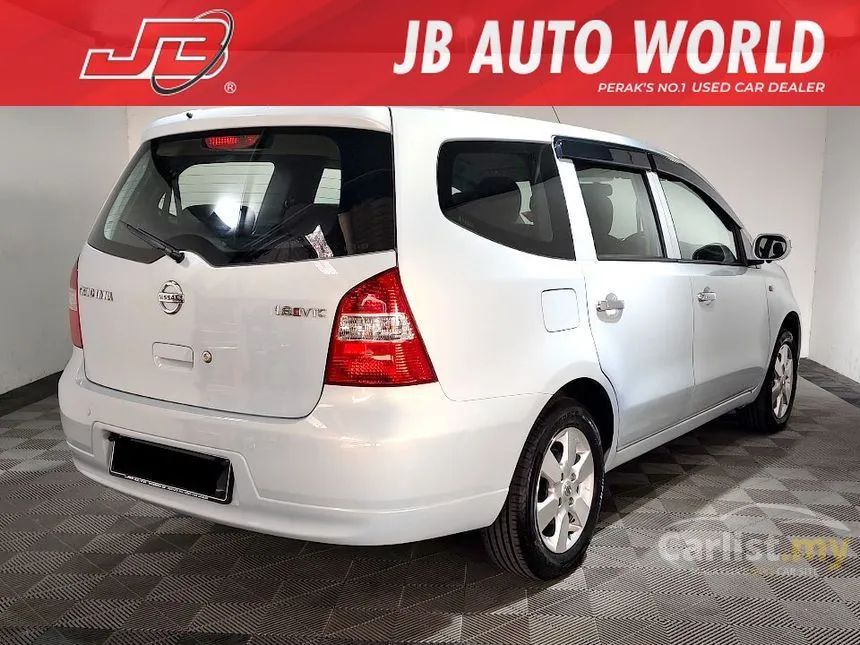 2011 Nissan Grand Livina Comfort MPV