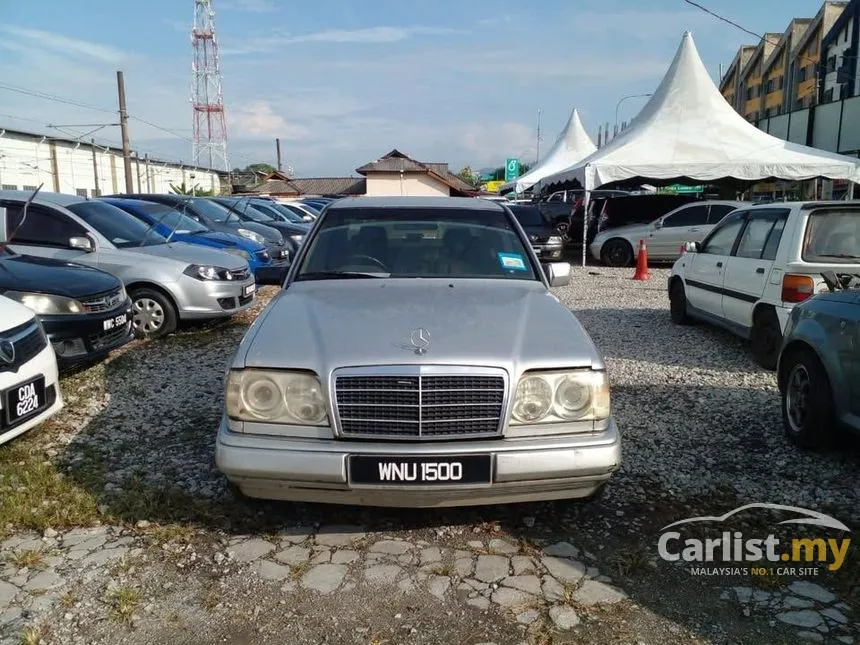 1988 Mercedes-Benz 230E Sedan