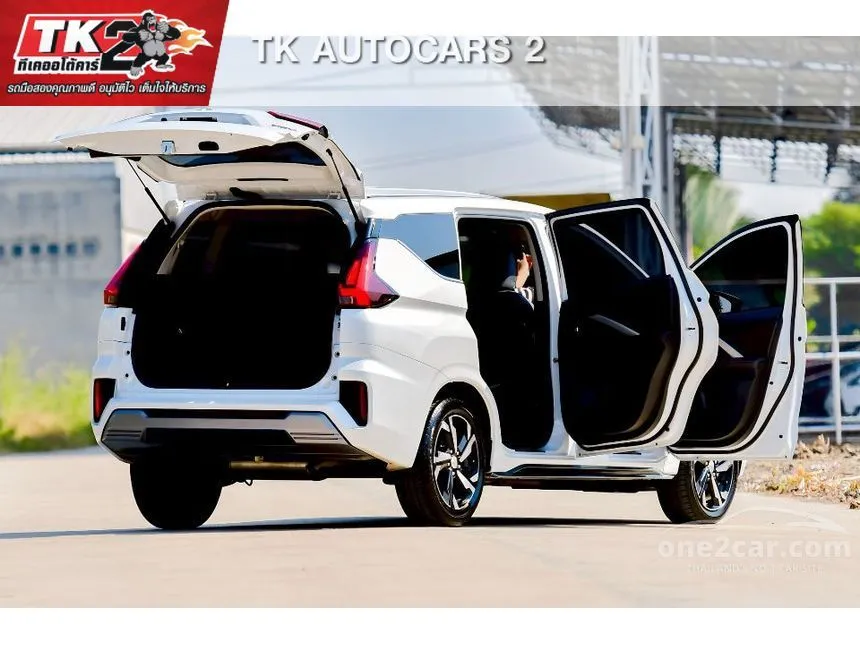 2024 Mitsubishi Xpander Cross HEV Cross Wagon