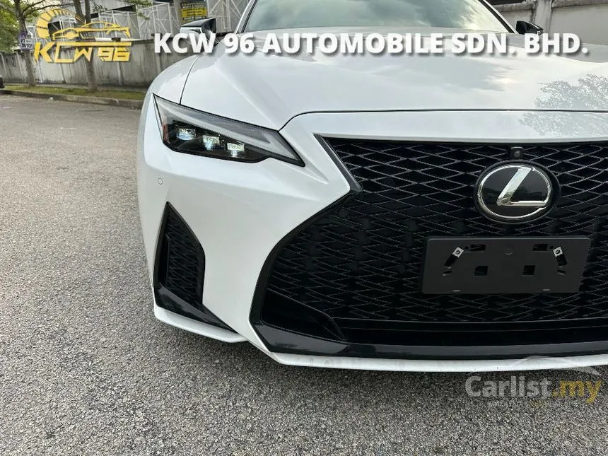 2021 Lexus IS 300 F Sport Sedan