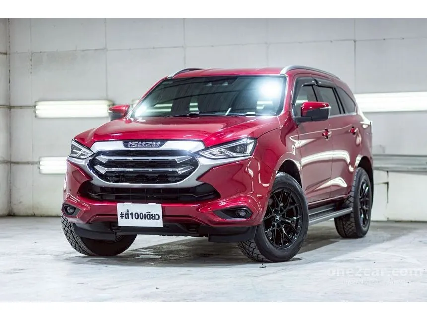 2022 Isuzu MU-X Ultimate SUV
