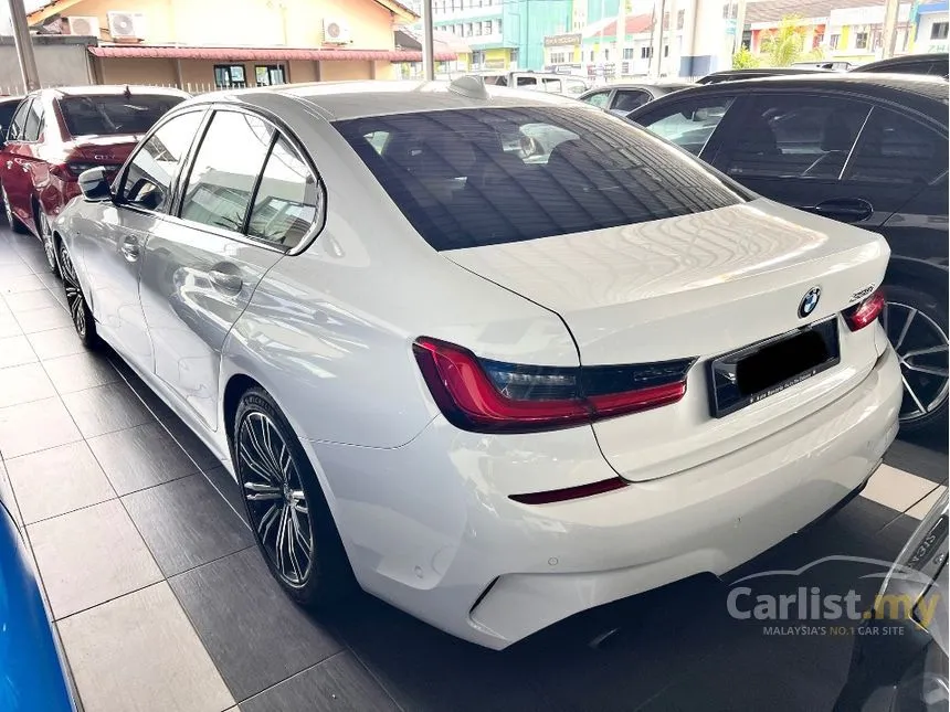 2021 BMW 330i M Sport Sedan