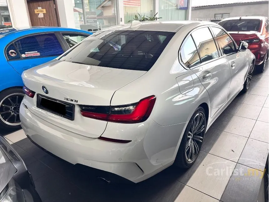 2021 BMW 330i M Sport Sedan