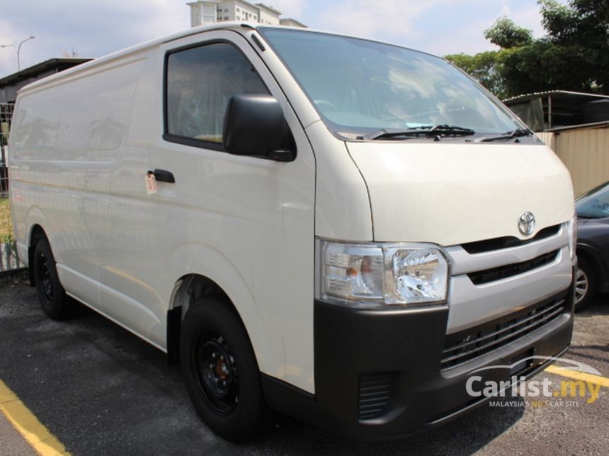 toyota hiace panel van 2020