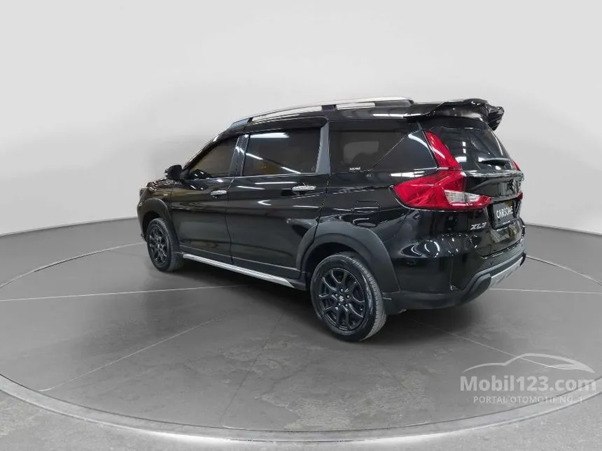 2023 Suzuki XL7 Beta Hybrid SUV
